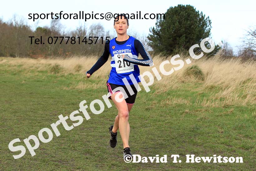 Womens and mens 35 to 65 plus, 2022 NEMAA Open Cross Country Champs., Wallsend, Tyne and Wear. Photo: David T. Hewitson/Sports for All Pics
